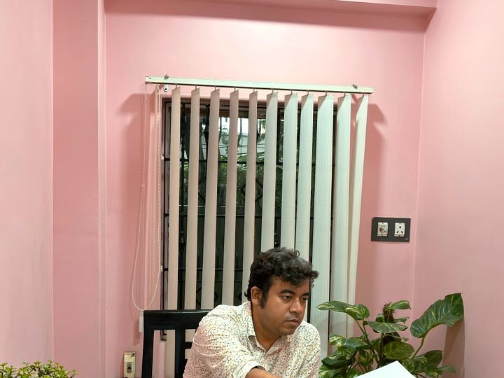 Dental consultation desk at Kolkata Smiles Dum Dum